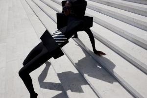 Viviane Sassen: to the Core of Photographic Experimentation - The